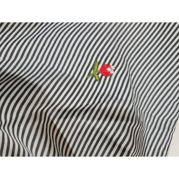 Kontrol Contemporary women's embroidery Roses & smocked tie- up waist blouse - Picture 5 of 8